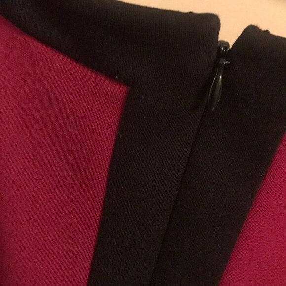 laundry by Shelli Segal Maroon and Black Skirt - 6 - Picture 6 of 7